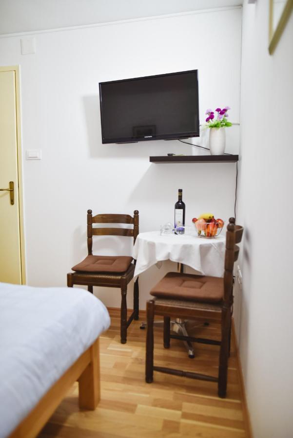 Luka'S Amber Rooms In The Center Of Τρογκίρ Εξωτερικό φωτογραφία